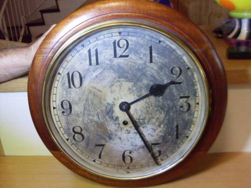 VINTAGE  ENFIELD (ENGLAND ) STATION CLOCK....WORKING
