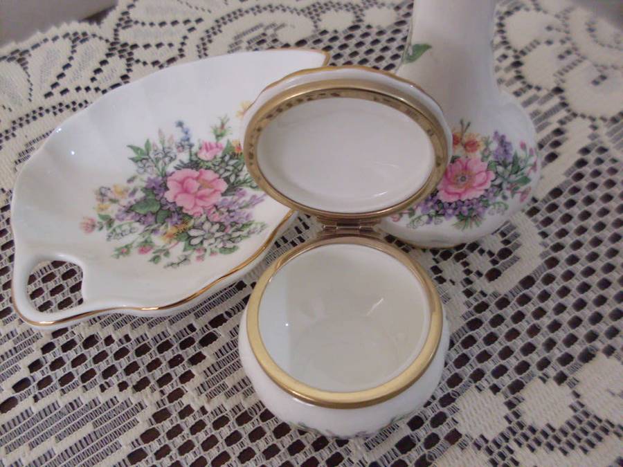 ROYAL ALBERT SET OF 3 ITEMS...RARE PATTERN...FRAGRANT FLOWERS