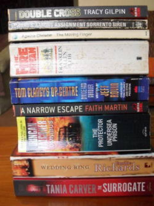 9 BOOKS = SUSPENSE /THRILLERS