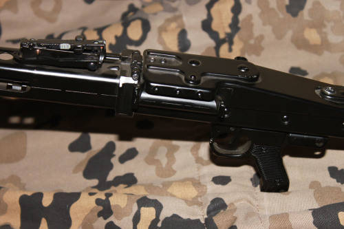 Rare WW2 MG42 German Machine Gun Half Scale Metal Model