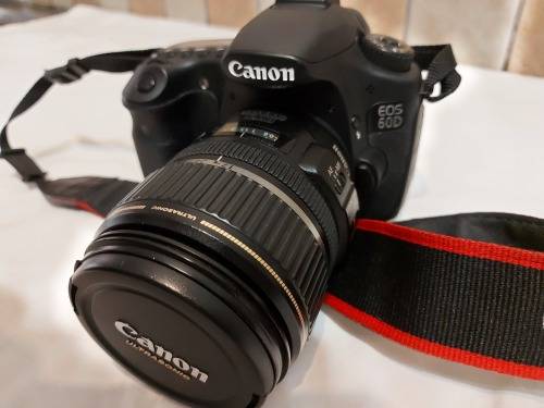 Canon EOS 60D 18MP DSLR with 2 lenses, 3 SD cards
