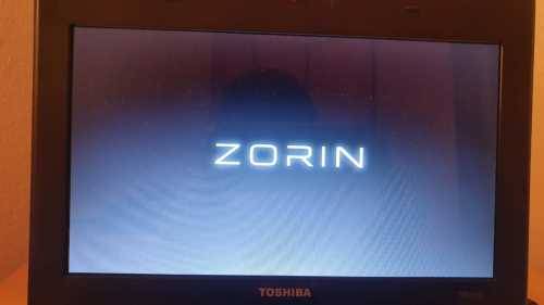TOSHIBA NB505 32BIT ZORIN OS