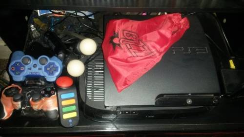 Playstation 3 with 60 Games and extras