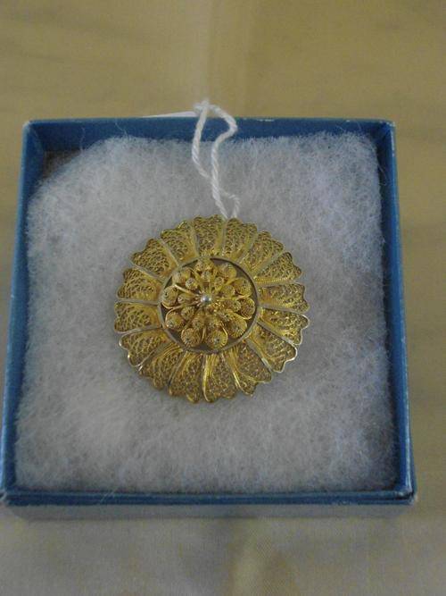 Gold Plated Pinned Filigree Brooch, Diameter 4cm