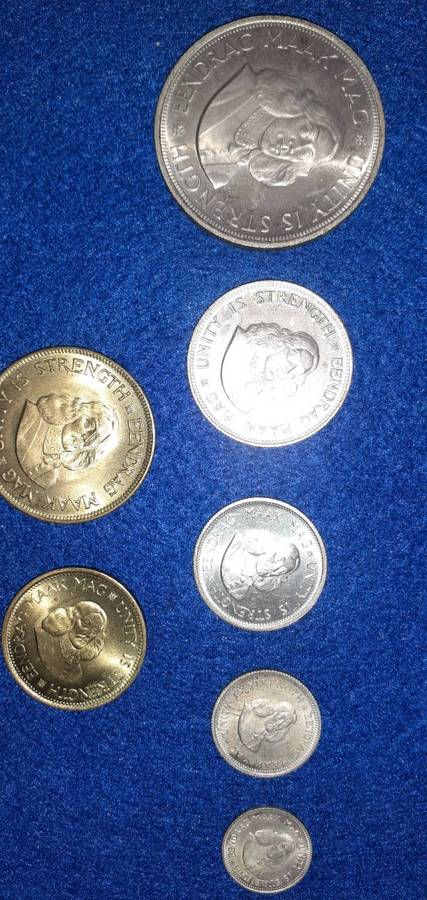 1961 UNCIRCULATED SET. VERY NICE