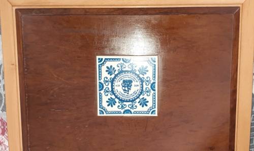 BEAUTIFUL  IMBUIA & YELLOW WOOD COIN CASE