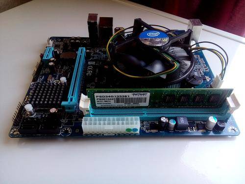 H61-MX LGA 1155 Motherboard +  Dual Core G2020 + Patriot 4 Gig Memory DDR3 1333 Last Price Drop