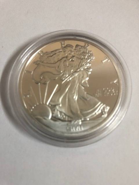 SILVER LIBERTY ROUND 1 OUNCE COIN SILVER FINENESS .9999 ENCAPSULATED