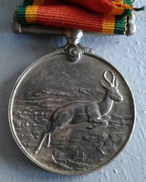 GROUP : WWII & SAP MEDALS
