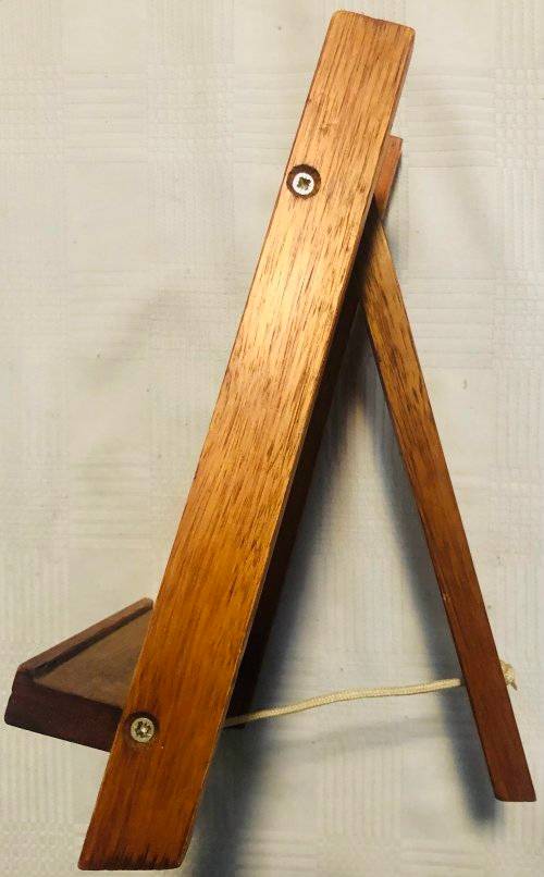 Wooden Mini Art Easel in Excellent Condition
