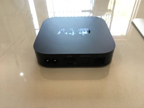 Apple TV (3rd Gen) With Remote