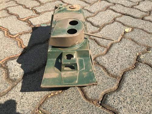 Large solid metal tank - approx 30 cm long x 15 cm wide