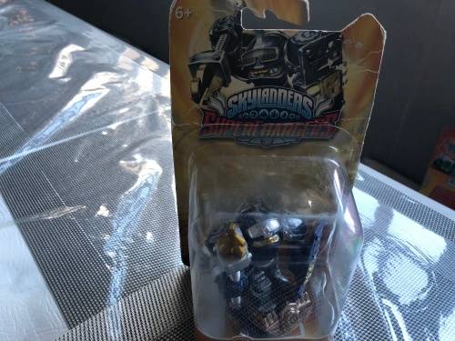 Skylanders Brand New Figure Boxed - super charger