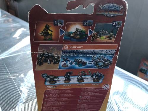 Skylanders Brand New Figure Boxed - super charger