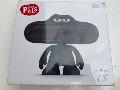 Brand new Beats Pill By Dr. Dre - Black in colour