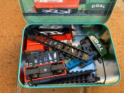 Gift set - Train in a Tine - very nice