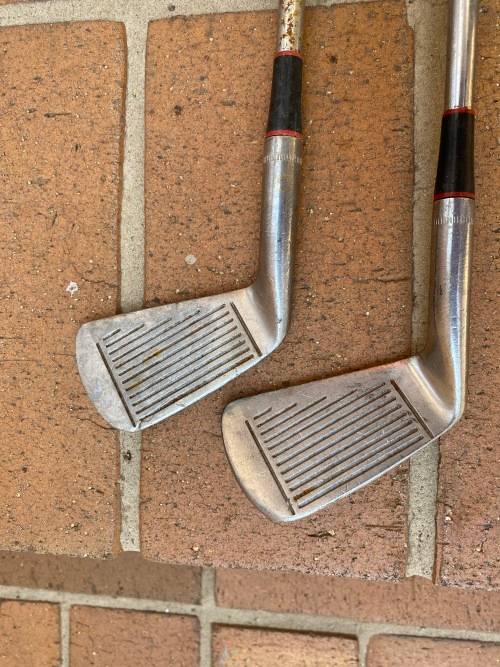 2 x Sabre golf clubs 3 and 9 Cheap