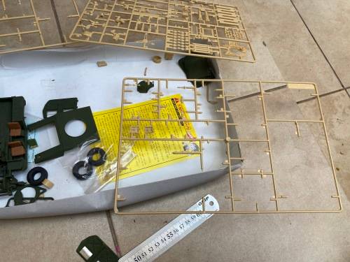 Mass Tow Missile Carrier - parts for model - cheap