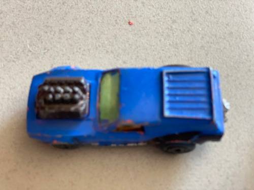 3 x vintage cars matchbox and corgi - excellent