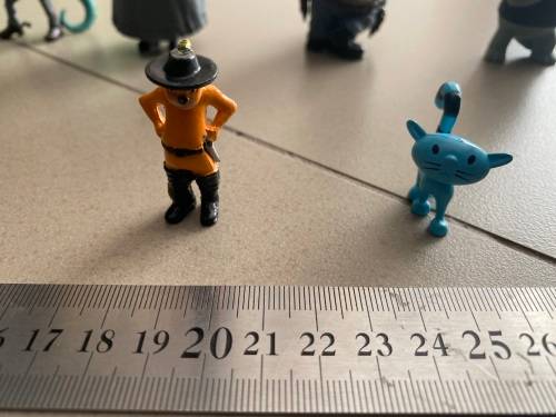 Lovely set of Ratatouille figures x 10