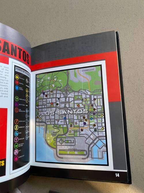 Grant Theft Auto San Andreas - Book with disc - GTA