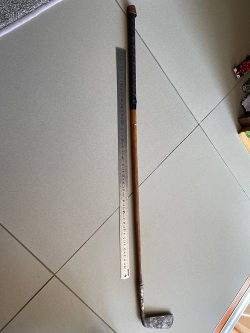 Vintage Hickory pure wood golf club - rare