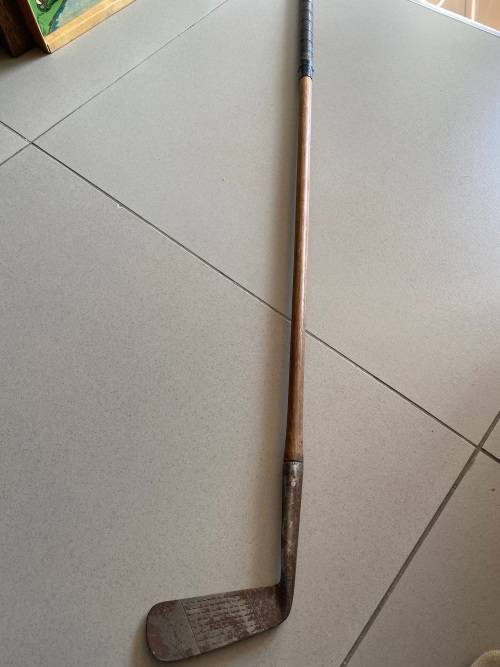 Vintage Hickory pure wood golf club - rare