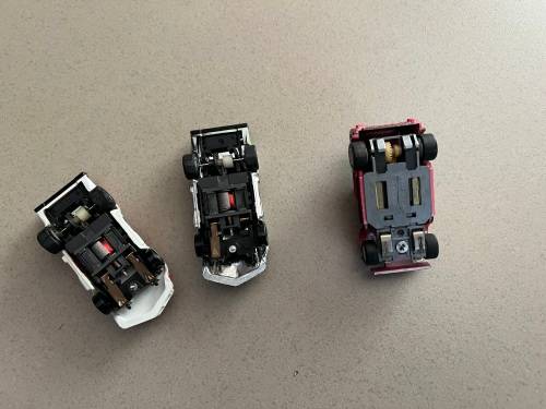 3 x slotcars for spares or repair