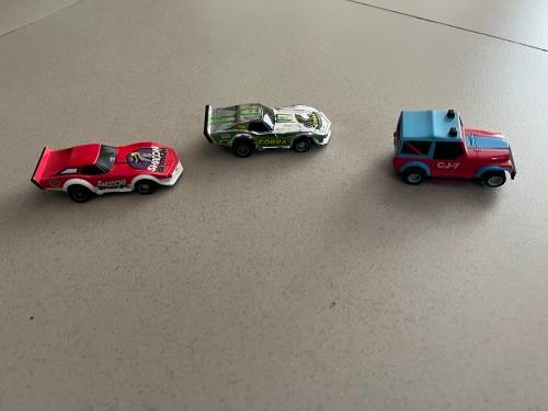 3 x slotcars for spares or repair