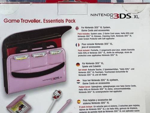 Brand new 3DS Hello Kitty game case and accessory set 3