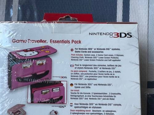 Brand new 3DS Hello Kitty double pack - game and case and accessory set