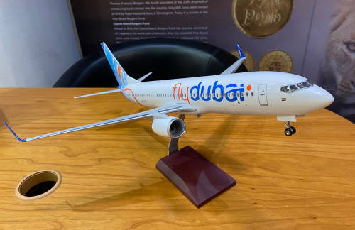 Boeing 737-800 High Quality Airplane Display Model 47CM Fly Flydubai livery