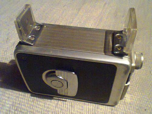 A Vintage 1950's KODAK BROWNING WIND-UP Movie Camera 8mm in working condition.