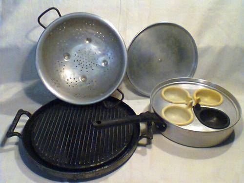 A Real Vintage Collectable Set of Kitchenalia, 3 Alimunum Items Gridel , Colander, Pouch Egg Pot .