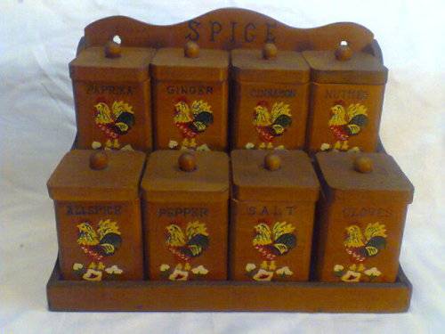 This is a real collectors piece and over 80 years old,handmade with solid wood with rooster motifs.