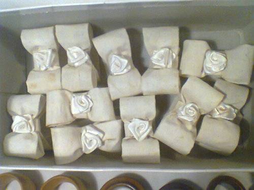 Boxed Cookie Press complete + Serviette Rings some starched (weddings)in good Second hand condition