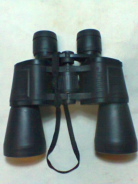 A Clear Vision "ViVitar" Binoculars in case with instructions. In good used second hand condition.