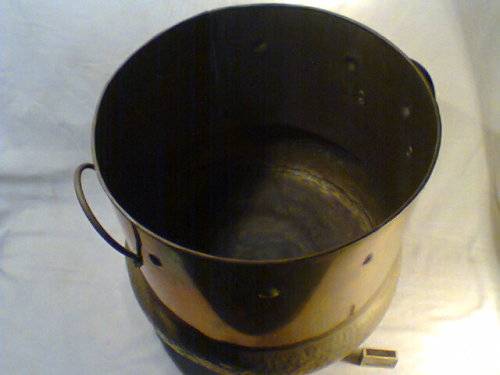 Heavy Very Large Vintage Brass Round Planter : 460mm Wide x 400mm Tall. In second hand condition.