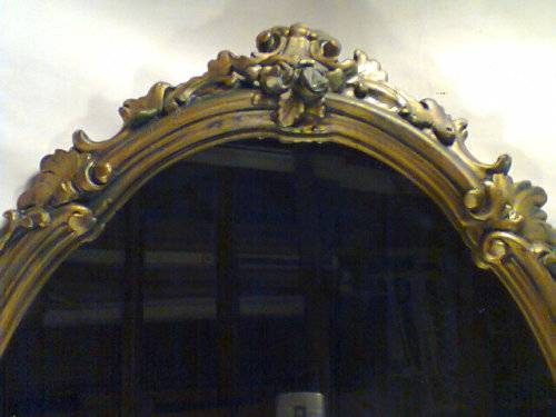 A Bevelled Gold framed Vintage Oval Mirror Size:700mm Tall x 430mm Wide.In used Second hand Order