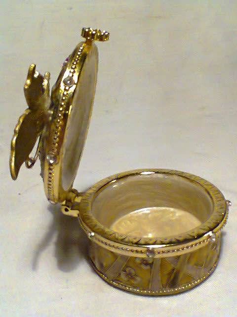 Awesome Jewellery Box spinning "CUPID" when Music is wound-up.Purl bag.Ornate Butterfly Trinket Box.