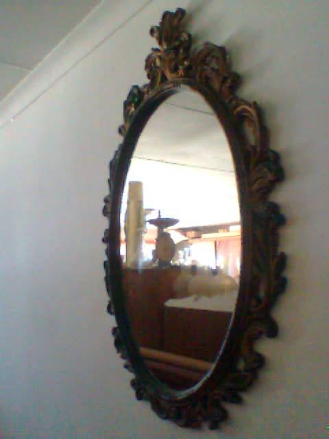 Old Rococo style Gilt Vintage Framed Oval Mirror Size:925mm T x 625mm Wide.In used Second hand Order