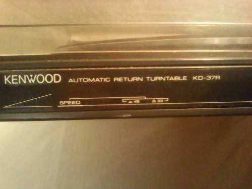 A Blast from the past. A Vintage "Kenwood"  Belt Drive K D 37R record player. In working condition.