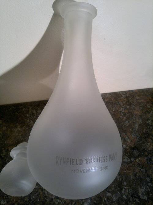 2 x Vintage Frosted Glass Items. A Frog with Bird motif & a decanter both are clean No cracks at all