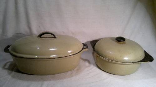 Founded in 1942 Rhodesian Iron and Steel Company 2 PROTOTYPES Heavy Cast Iron Green Enamel Roast Pot