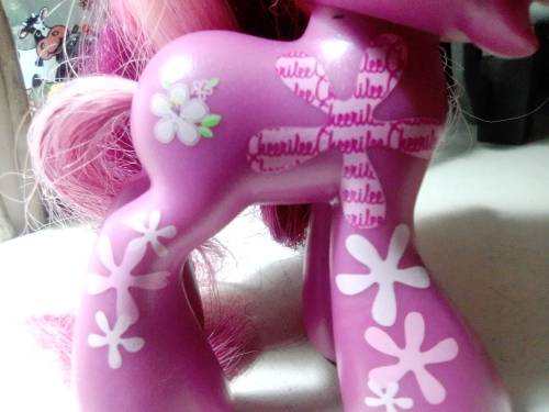 5 Turning Heads x My Little Pony`s 3 x Hasbro - Sweetie Belle and Cheerile