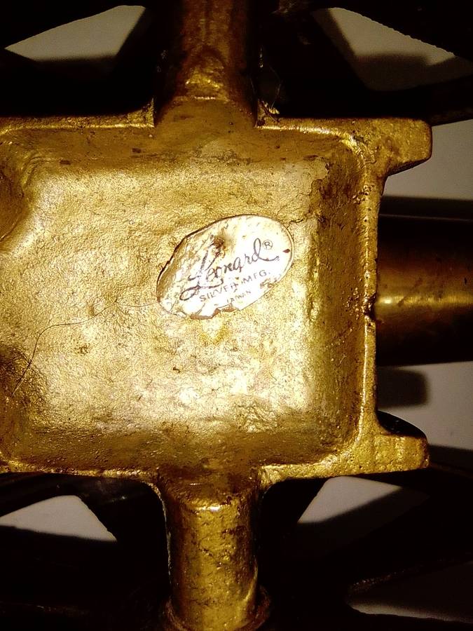 A Impressive Very Heavy Solid Brass Canon` Made by `LEONARD` Size : 30cm long x 8cm wide.