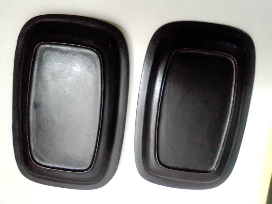 4 Vintage Cast iron Stake plates pre-seasoned and in good used condition.