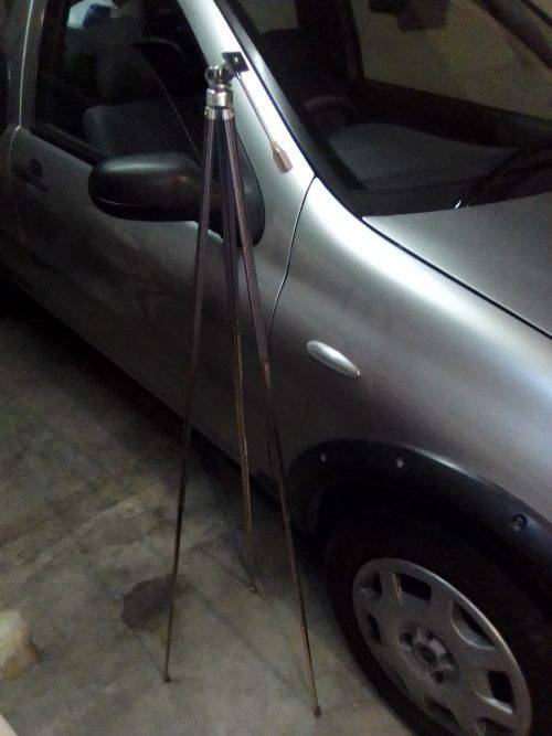 A RARE vintage`Daltz` no6 camera tripod. Size 42cm up to127cm in good condition.