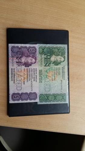 Old South African R10 and R5 notes in good condition - CL Stals