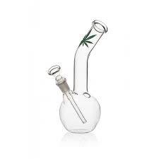 BRAND NEW JUST ARRIVED IMPORTED..CLEAR GLASS BONG ( EASY TO MAINTAIN AND ADD ADDITIONAL PIECES)
